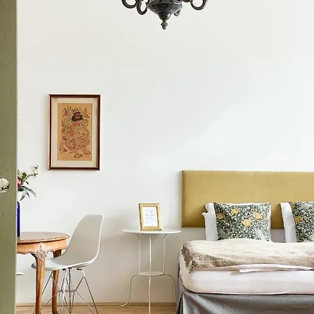Apartment Turnkey I Vintage Terrace *