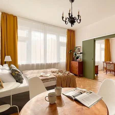 Turnkey I Vintage Terrace * Prague